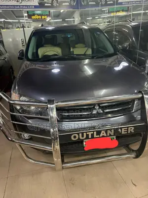 Mitsubishi Outlander 2010