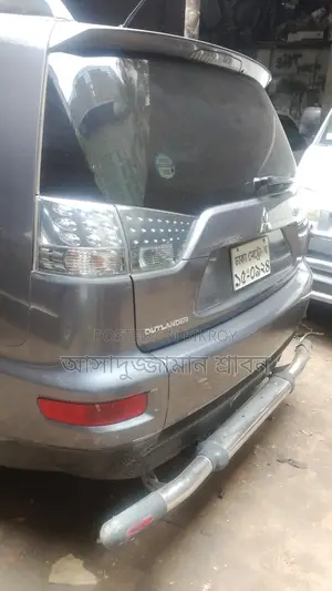 Mitsubishi Outlander 2010