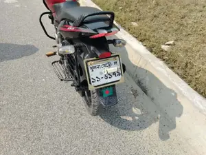 Bajaj Pulsar 150 2015