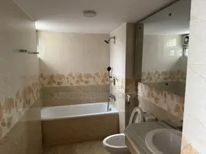 Excellent Apartment Rent in Gulshan -1 Near Lakeside
