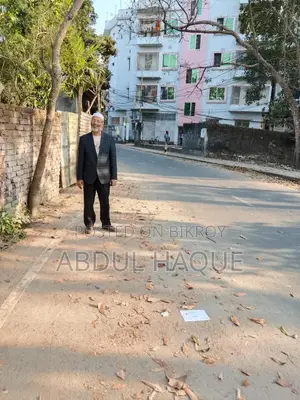 জমি বিক্রয় হবে