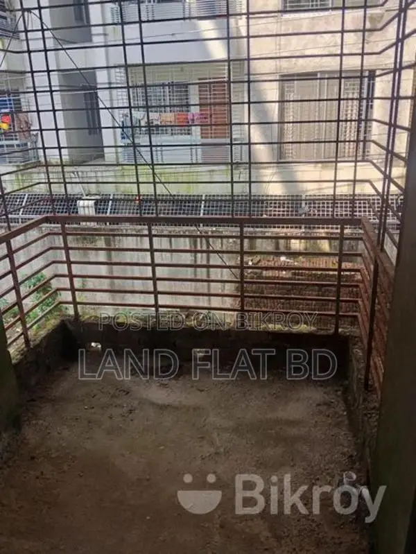 Lake View @ South Face Ready Flat Sale 1800 sft