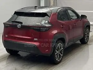 Toyota Yaris Cross Z Leather Wine 2021