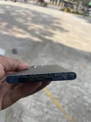 Samsung Galaxy S22 Ultra Special Edition (Used)