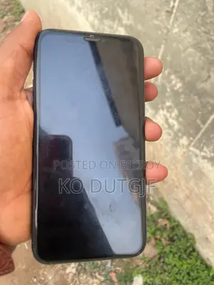 Apple iPhone 11 Pro 64GB (Used)