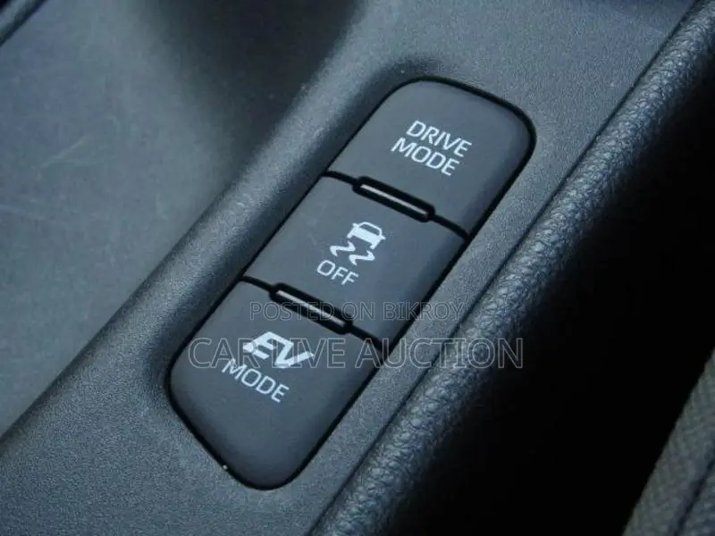 Toyota Yaris Hybrid S package 2021