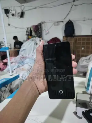 Xiaomi Redmi Note 13 . (Used)