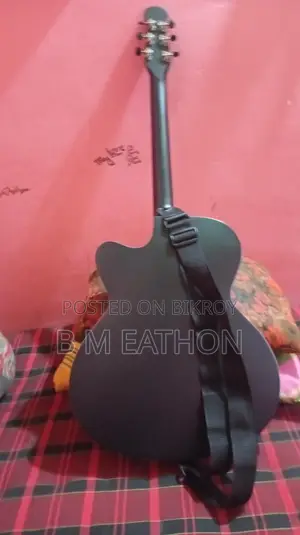 Guitar for sale
