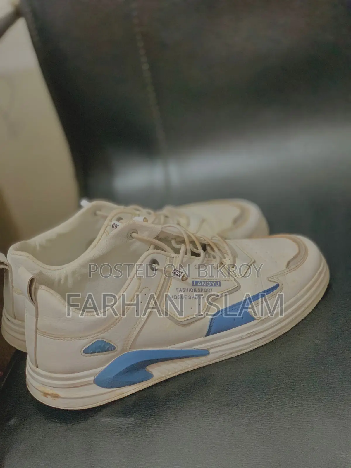 Used shoes size 43