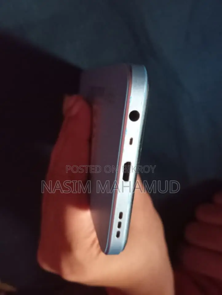 OPPO A17 . (Used)