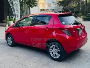 Toyota Vitz X SMART EDITION 2011