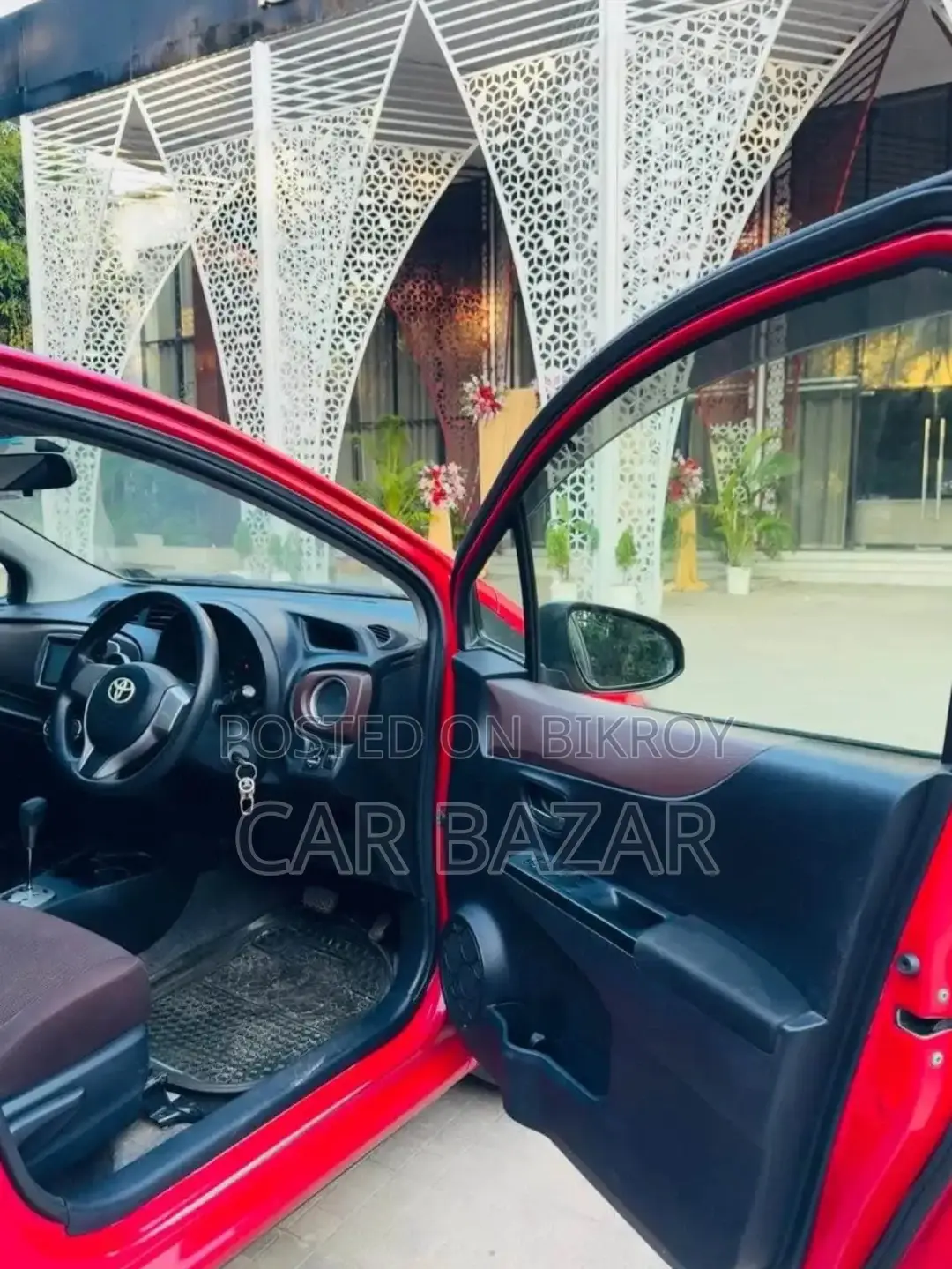 Toyota Vitz X SMART EDITION 2011
