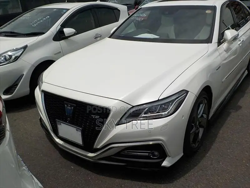 Toyota Crown RS Advance 2018
