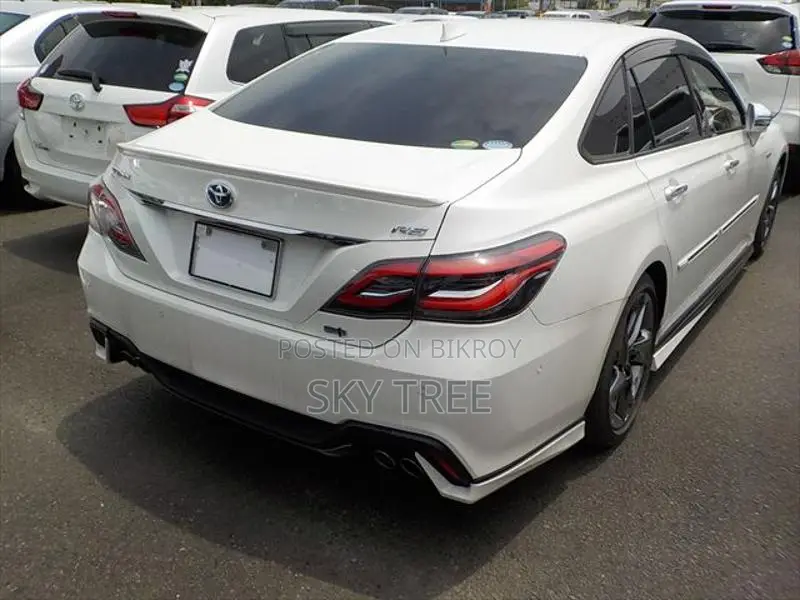 Toyota Crown RS Advance 2018