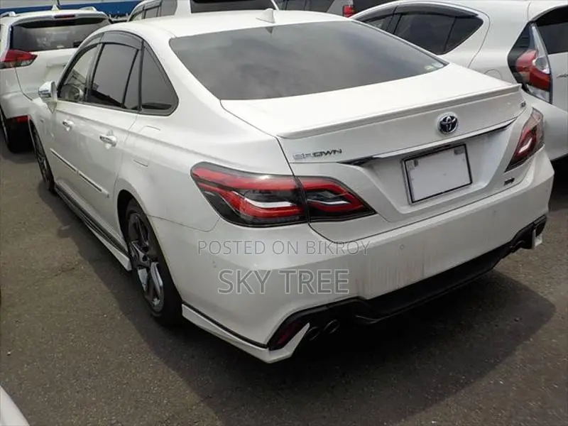Toyota Crown RS Advance 2018