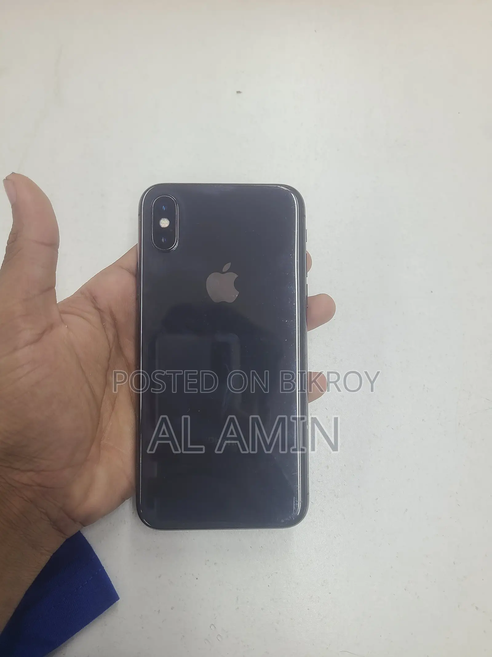 Apple iPhone X 256GB (Used)