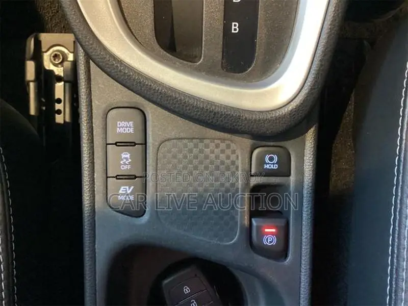 Toyota Yaris Cross Hybrid Z pre order 2021