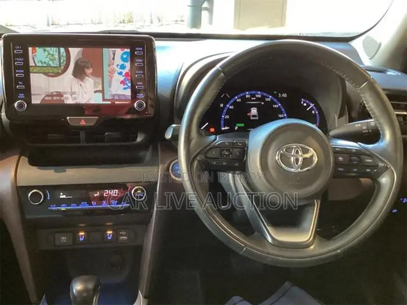 Toyota Yaris Cross Hybrid Z pre order 2021