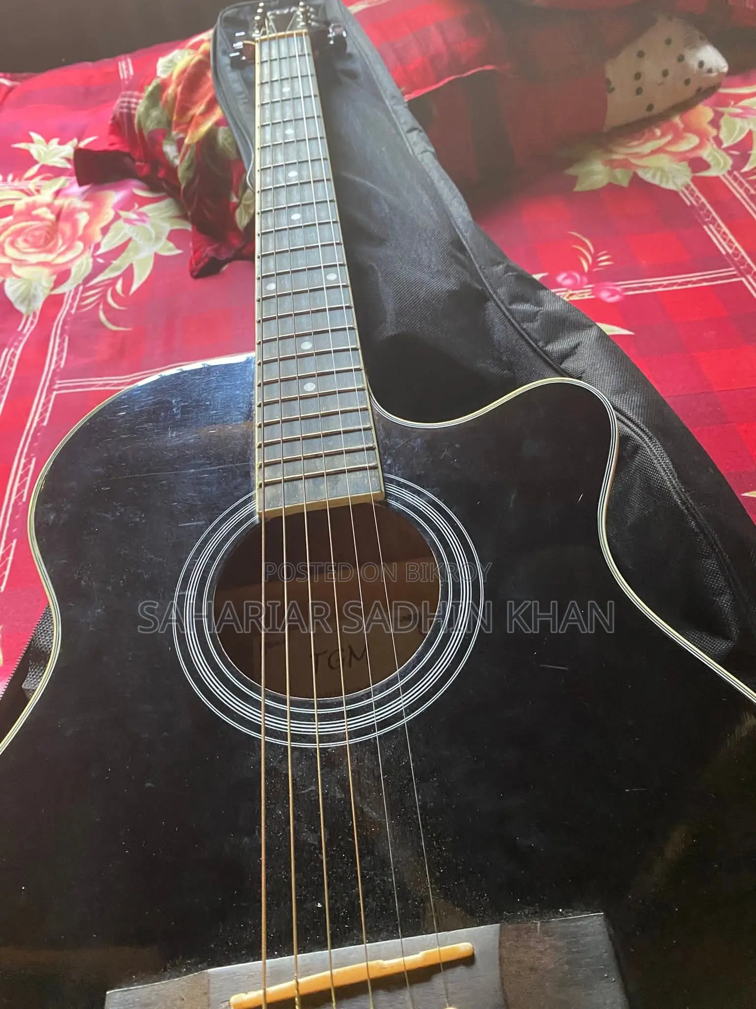 Guitar for sale