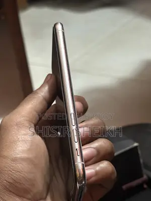 Apple iPhone XS (Used)