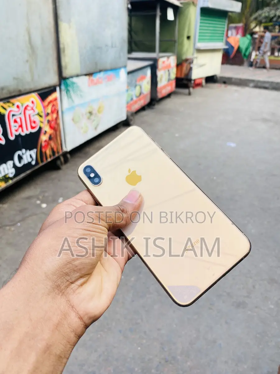 Apple iPhone XS Max . (Used)