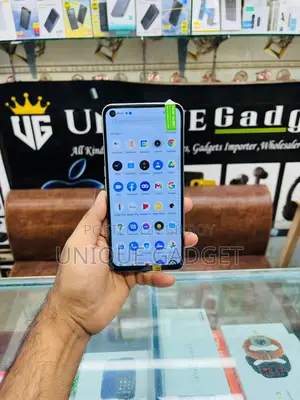 Realme 7 8/256 (Used)