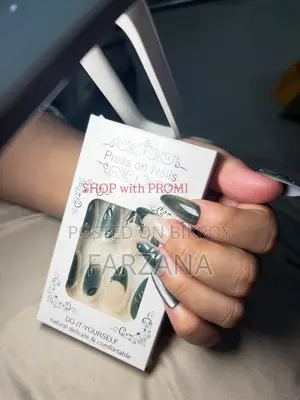 Press on Nails