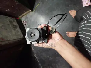 একুরিয়াম এয়ার পাম্প ০০১