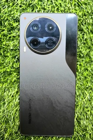 Tecno Camon 30 . (Used)