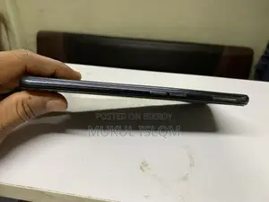 ওয়ানপ্লাস নর্ড সিই ৫জি ১২জিবি র‍্যাম ২৫৬জিবি রম (ব্যবহৃত)