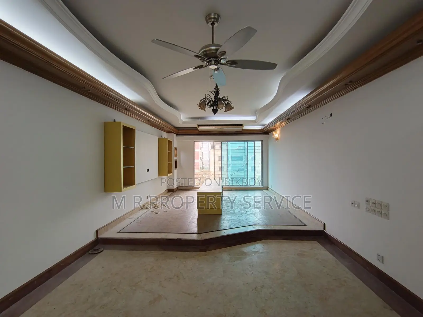 Baridhara Diplomatic Duplex Semi Furnished Apartment Rent