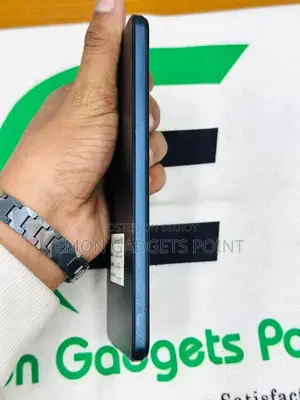 iQOO Z6 6/128 (Used)