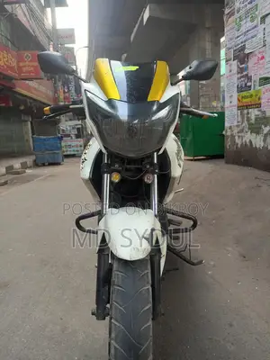 TVS Apache RTR 2015