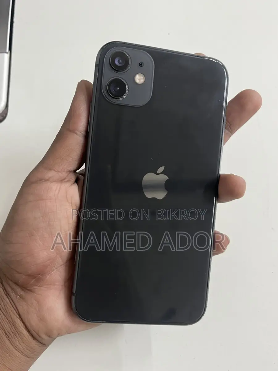 Apple iPhone 11 (Used)
