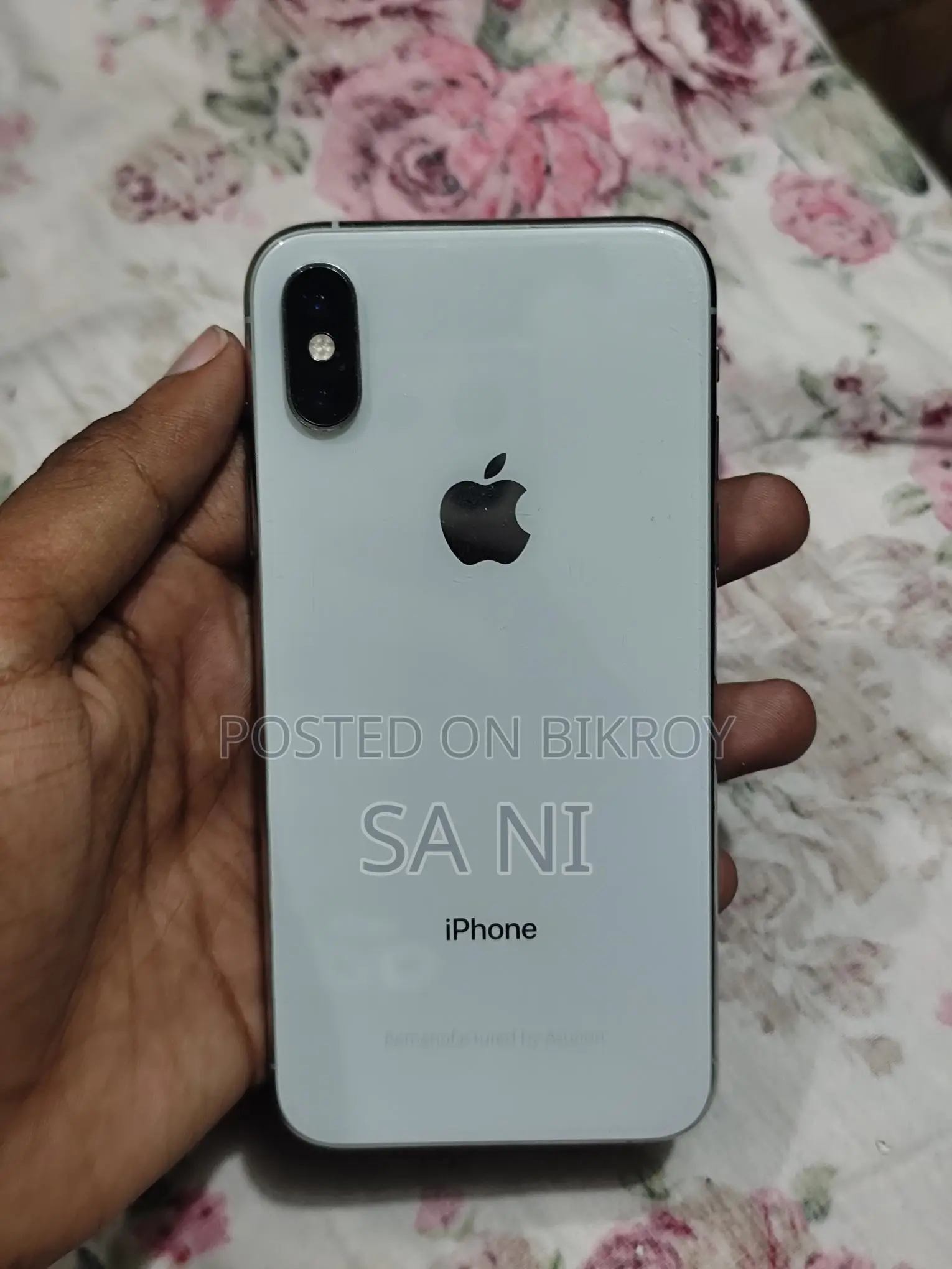 Apple iPhone XS (Used)