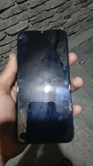 Samsung Galaxy A20 (Used)