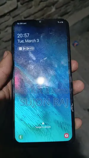 Samsung Galaxy A20 (Used)