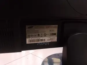 22" Samsung Malaysian Monitor