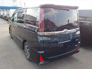 Toyota Noah Si WXB 2 2020