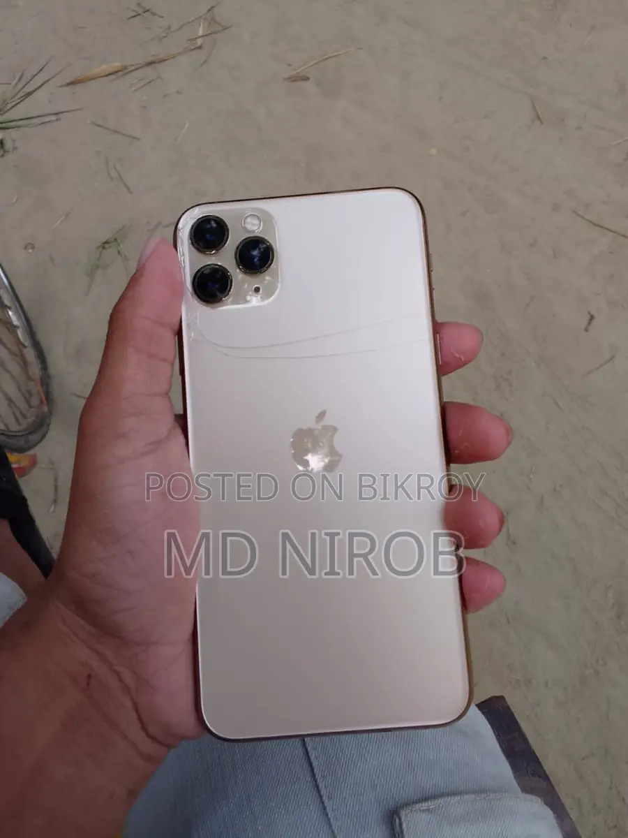 Apple iPhone 11 Pro Max (Used)