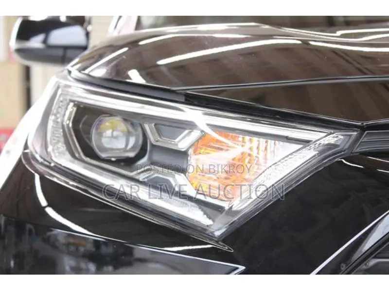 Toyota RAV4 Hybrid X pre order 2020