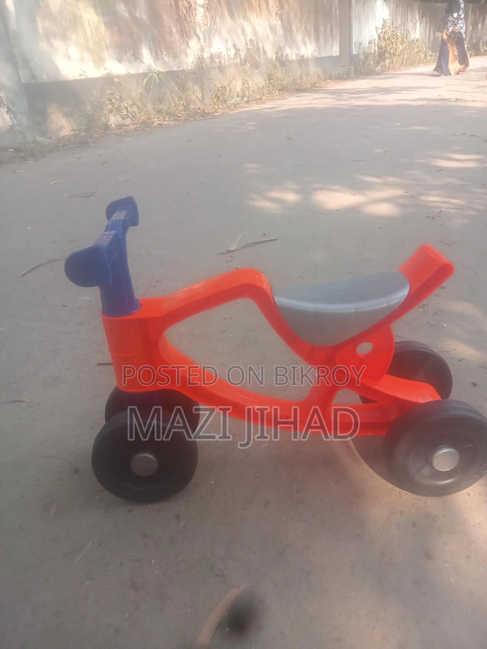 মিনি সাইকেলে