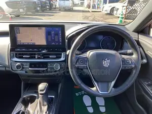 Toyota Crown RS Advance 2021