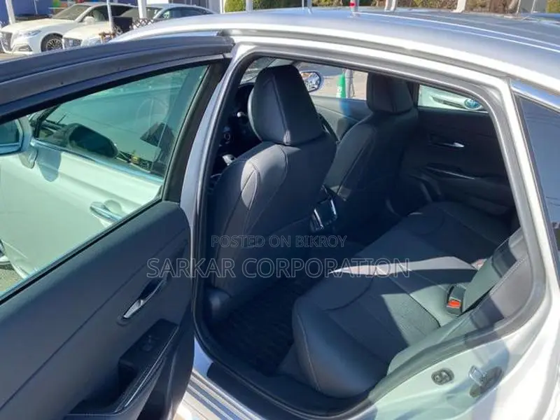 Toyota Crown RS Advance 2021