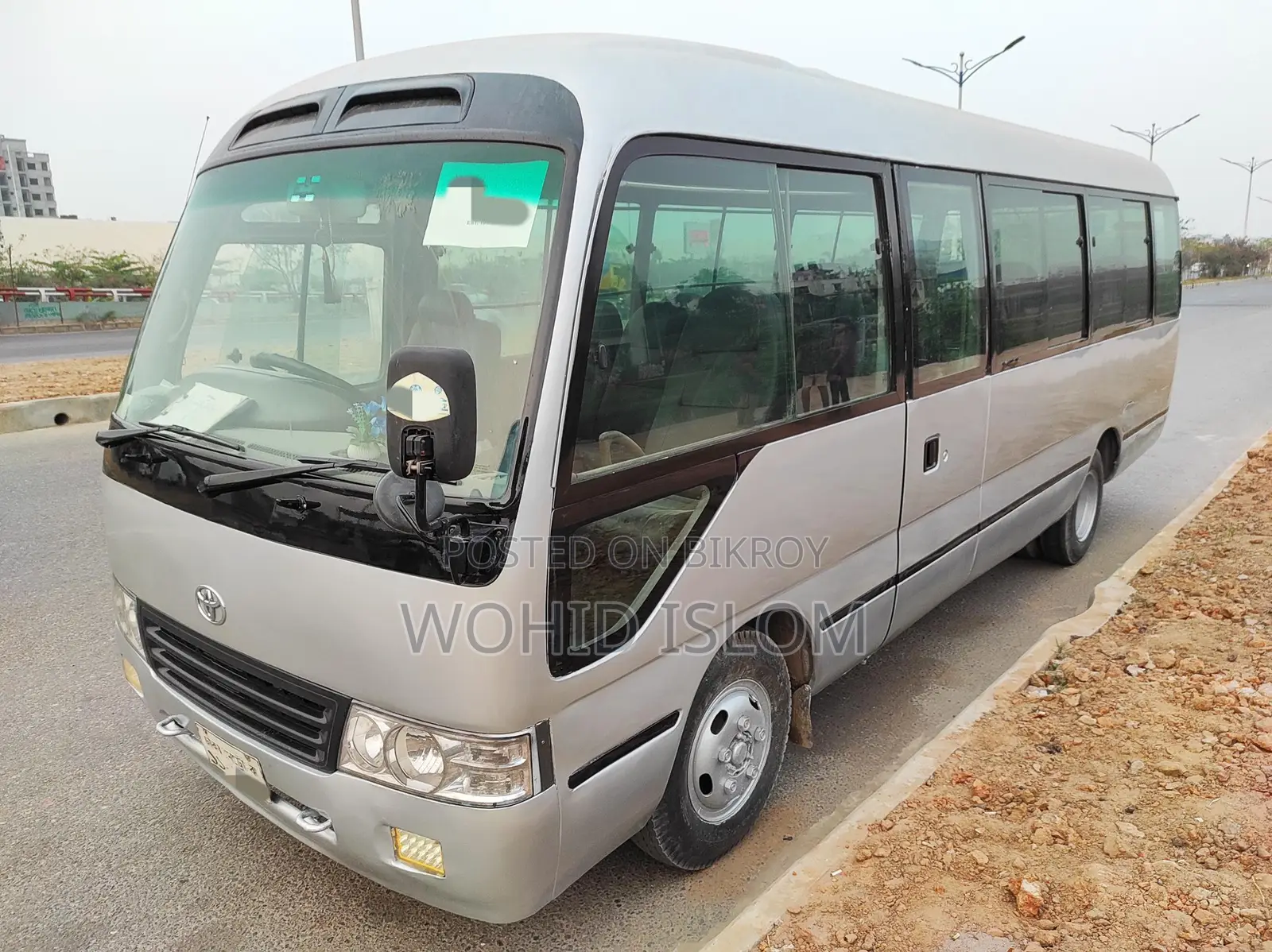 Toyota Coaster 2005