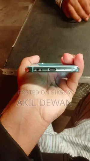 Samsung Galaxy S20 ` (Used)