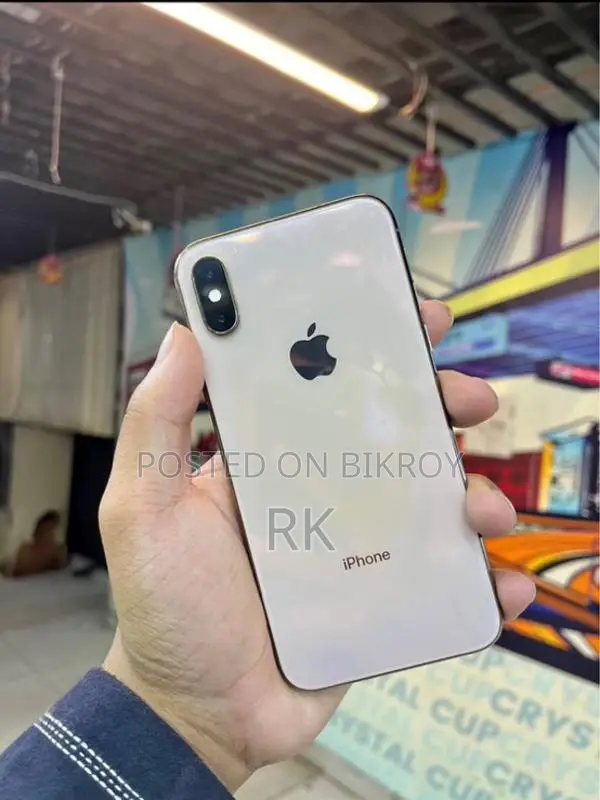 Apple iPhone XS (Used)
