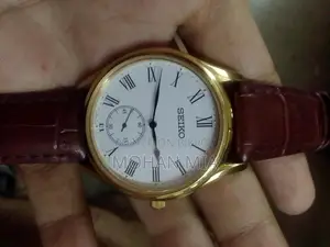 Original Seiko Classic Dress Watch. Model 6g28-01a0