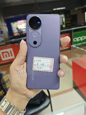 Vivo V40 5g 8/256 (Used)