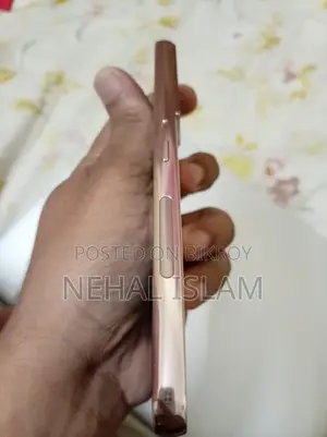 Samsung Galaxy S22 Global (Used)